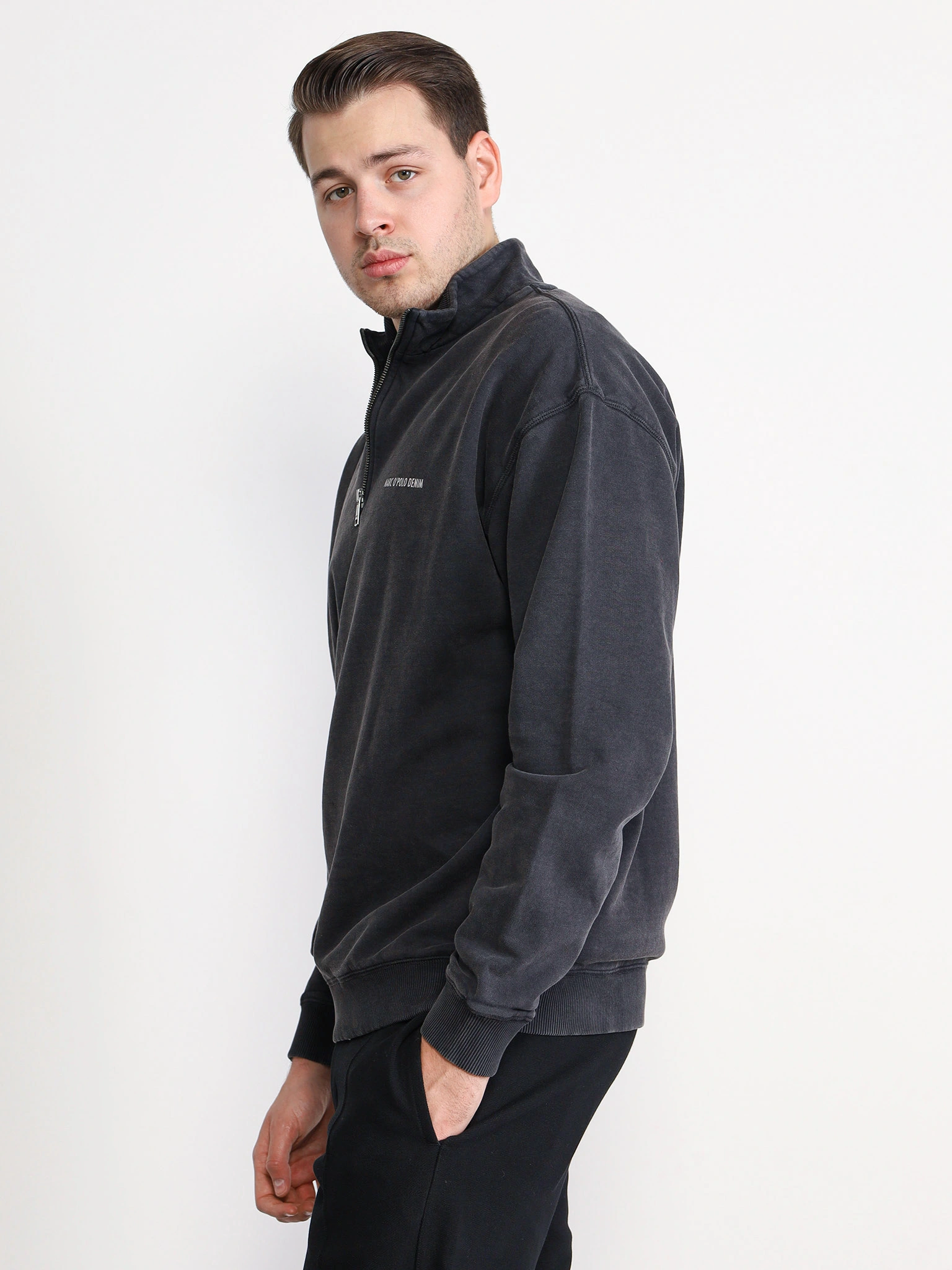 Толстовка графитового цвета из хлопка с короткой молнией